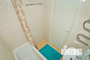 1-к квартира, посуточно, 43м2, 6/9 этаж