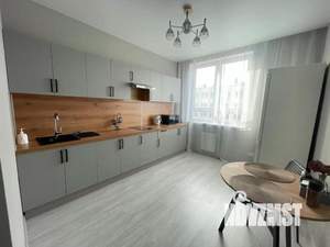 2-к квартира, посуточно, 55м2, 1/1 этаж