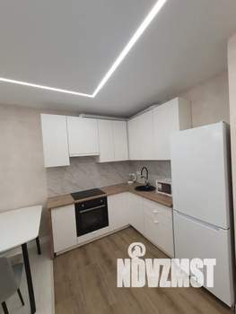 1-к квартира, посуточно, 38м2, 22/25 этаж