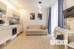 Студия квартира, посуточно, 30м2, 10/25 этаж