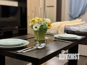 1-к квартира, посуточно, 53м2, 1/1 этаж