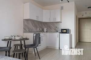 Студия квартира, посуточно, 27м2, 5/21 этаж