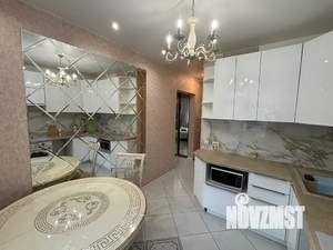 1-к квартира, посуточно, 33м2, 2/10 этаж
