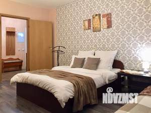 1-к квартира, посуточно, 42м2, 1/1 этаж