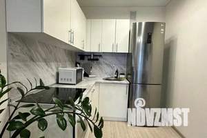 1-к квартира, посуточно, 40м2, 10/14 этаж