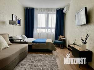 1-к квартира, посуточно, 38м2, 7/25 этаж