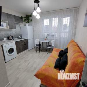 1-к квартира, посуточно, 32м2, 9/10 этаж