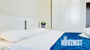 2-к квартира, посуточно, 67м2, 17/17 этаж