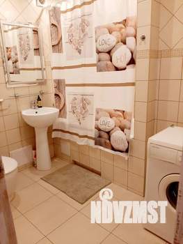 1-к квартира, посуточно, 35м2, 5/9 этаж