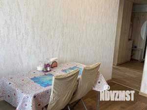 2-к квартира, посуточно, 42м2, 13/17 этаж