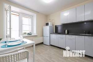 1-к квартира, посуточно, 44м2, 1/1 этаж