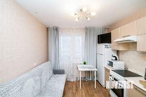 1-к квартира, посуточно, 44м2, 12/24 этаж