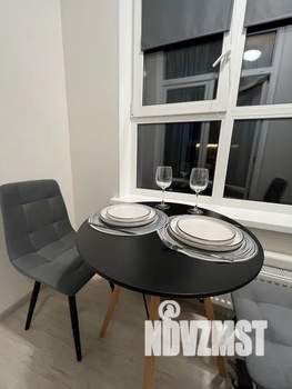 Студия квартира, посуточно, 25м2, 6/21 этаж