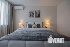 1-к квартира, посуточно, 42м2, 2/25 этаж