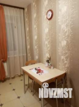 1-к квартира, посуточно, 35м2, 2/10 этаж