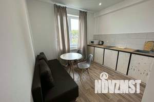 1-к квартира, посуточно, 40м2, 2/3 этаж