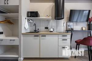 Студия квартира, посуточно, 17м2, 3/3 этаж