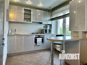 1-к квартира, посуточно, 50м2, 3/5 этаж