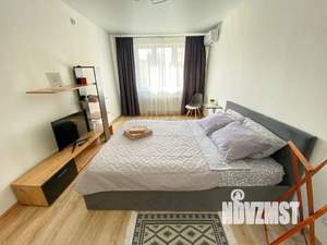 1-к квартира, посуточно, 39м2, 9/10 этаж