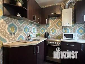 2-к квартира, посуточно, 45м2, 1/1 этаж