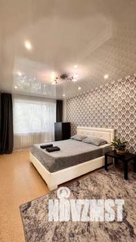 2-к квартира, посуточно, 46м2, 5/6 этаж