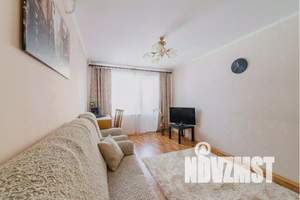 3-к квартира, посуточно, 89м2, 1/9 этаж