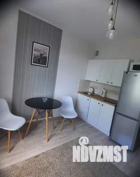 Студия квартира, посуточно, 17м2, 4/10 этаж