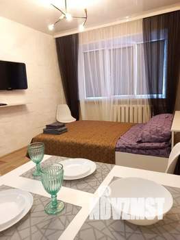 Студия квартира, посуточно, 25м2, 1/5 этаж