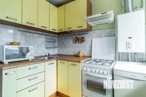 Студия квартира, посуточно, 38м2, 4/5 этаж