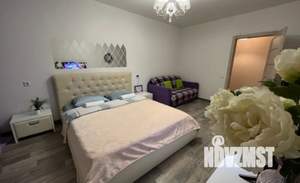 1-к квартира, посуточно, 43м2, 1/1 этаж