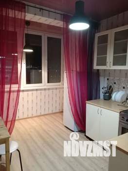 1-к квартира, посуточно, 35м2, 18/18 этаж