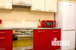 Студия квартира, посуточно, 35м2, 9/21 этаж