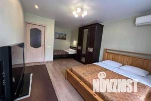 1-к квартира, посуточно, 43м2, 6/9 этаж