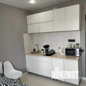 Студия квартира, посуточно, 25м2, 9/10 этаж