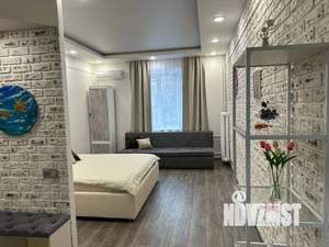 1-к квартира, посуточно, 40м2, 4/5 этаж