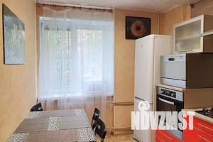 1-к квартира, посуточно, 40м2, 1/9 этаж