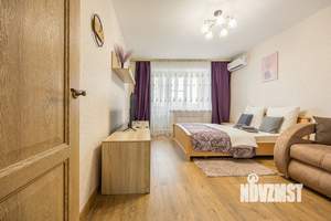 1-к квартира, посуточно, 37м2, 6/12 этаж