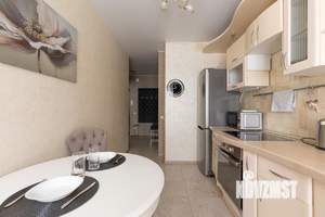 1-к квартира, посуточно, 40м2, 4/8 этаж