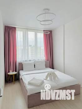 2-к квартира, посуточно, 36м2, 17/25 этаж