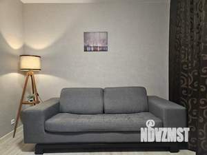 2-к квартира, посуточно, 42м2, 1/17 этаж