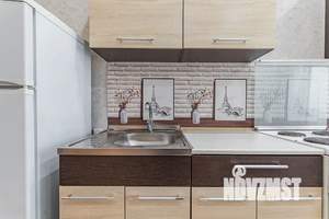 1-к квартира, посуточно, 38м2, 9/27 этаж