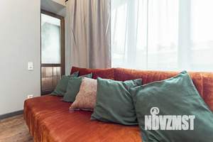 Студия квартира, посуточно, 34м2, 5/7 этаж