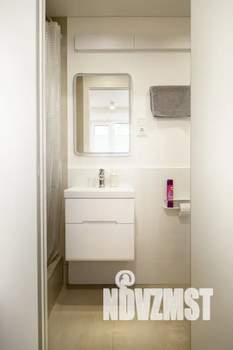 Студия квартира, посуточно, 17м2, 1/5 этаж