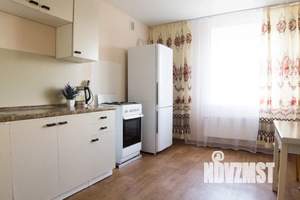 1-к квартира, посуточно, 38м2, 1/1 этаж