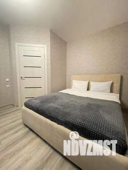 1-к квартира, посуточно, 32м2, 4/10 этаж