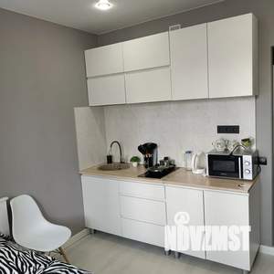 Студия квартира, посуточно, 25м2, 9/10 этаж