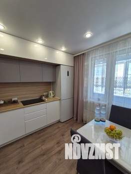 1-к квартира, посуточно, 37м2, 16/25 этаж