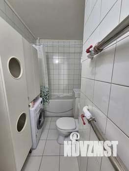 Студия квартира, посуточно, 32м2, 1/25 этаж