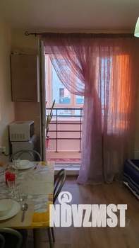 1-к квартира, посуточно, 37м2, 19/23 этаж