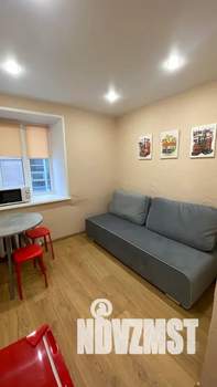 Студия квартира, посуточно, 14м2, 3/3 этаж